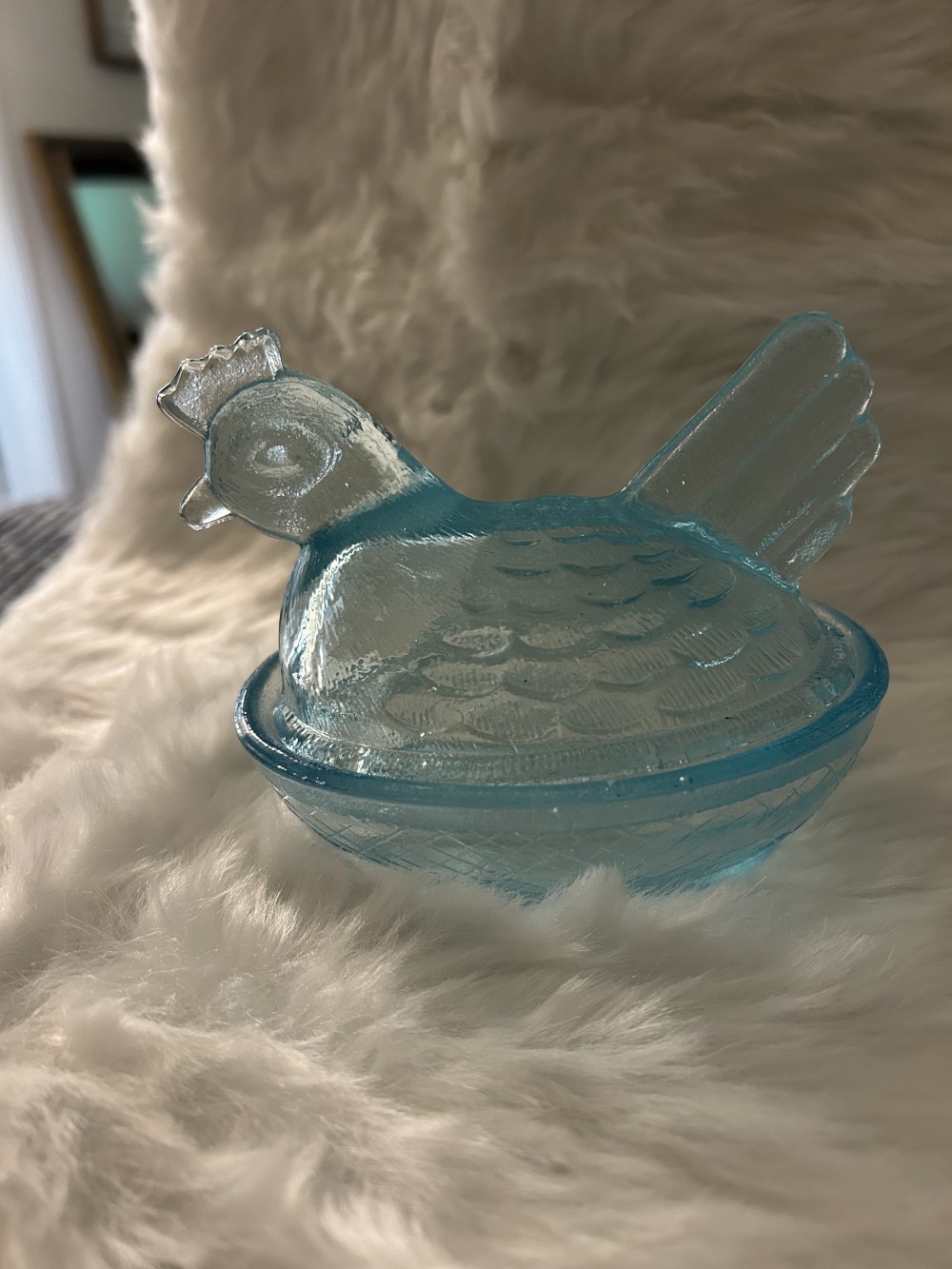 Hen on Nest - Blue Glass - Small