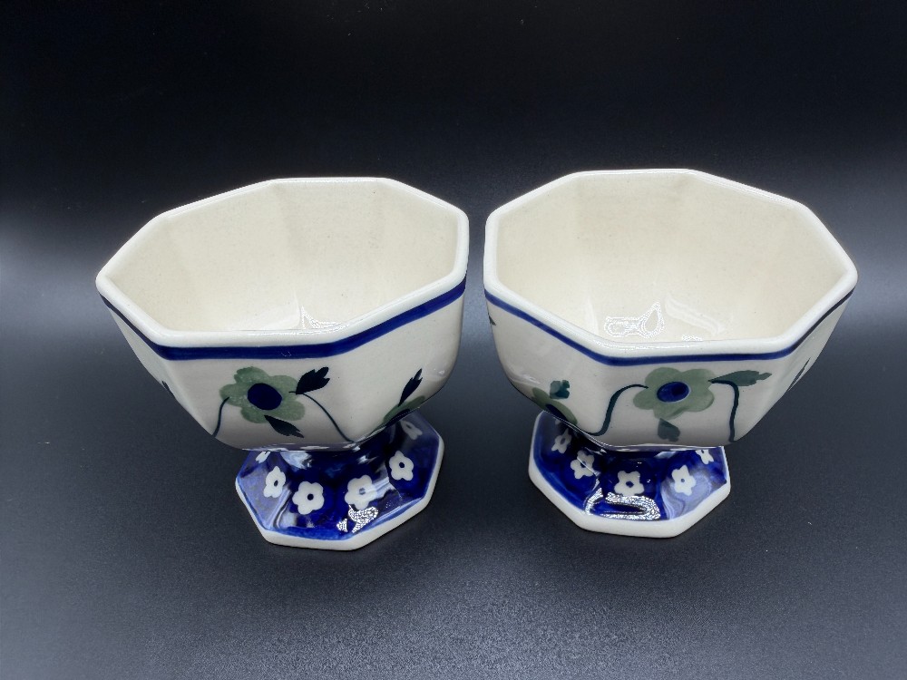 Pair of Manufaktura Polish Pottery Octagonal Footed Dessert Bowls