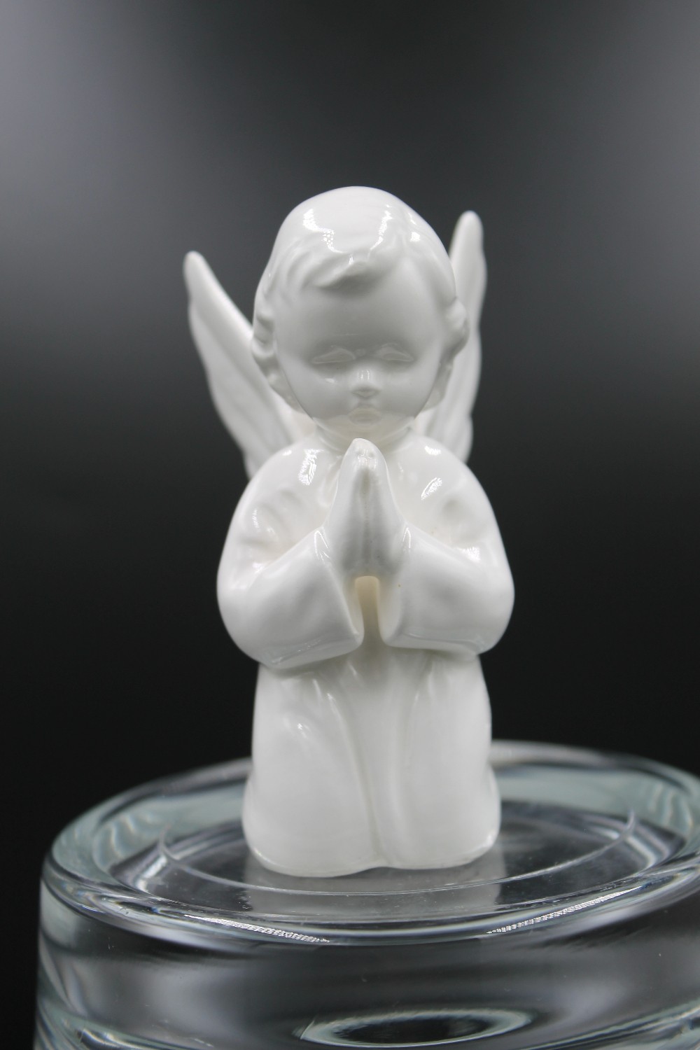 Vtg NAPCO praying angel figurine