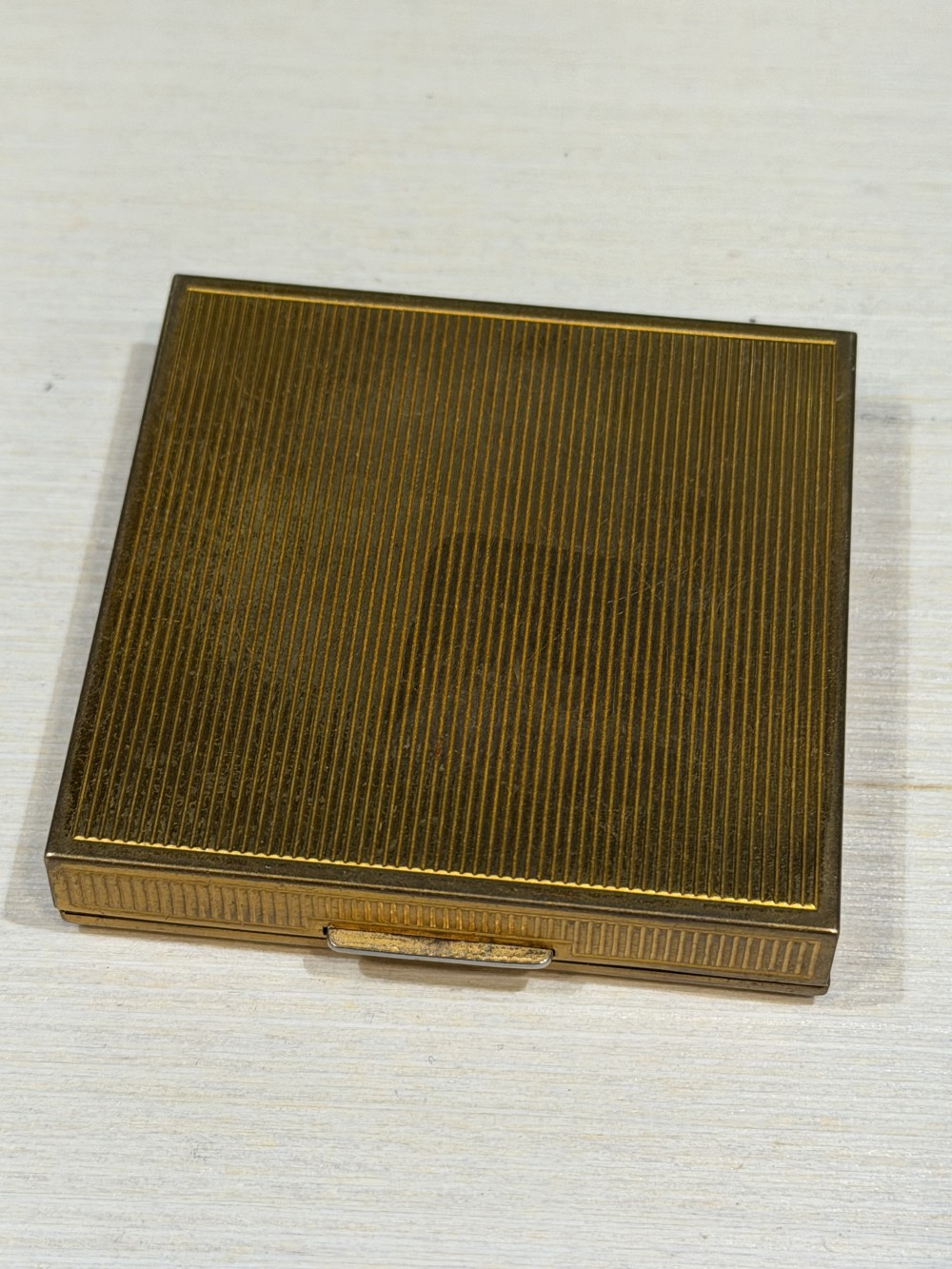 Vintage Gold-Tone Powder Compact