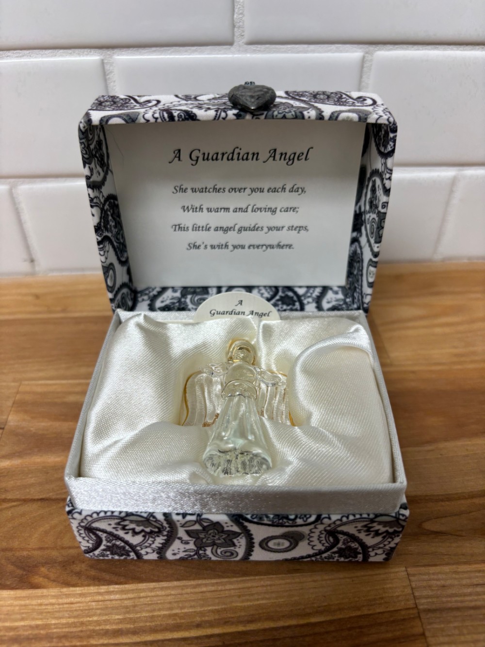 Figurine Guardian Angel Clear Glass Gold Trim Keepsake with Poem Gift Box 2.5