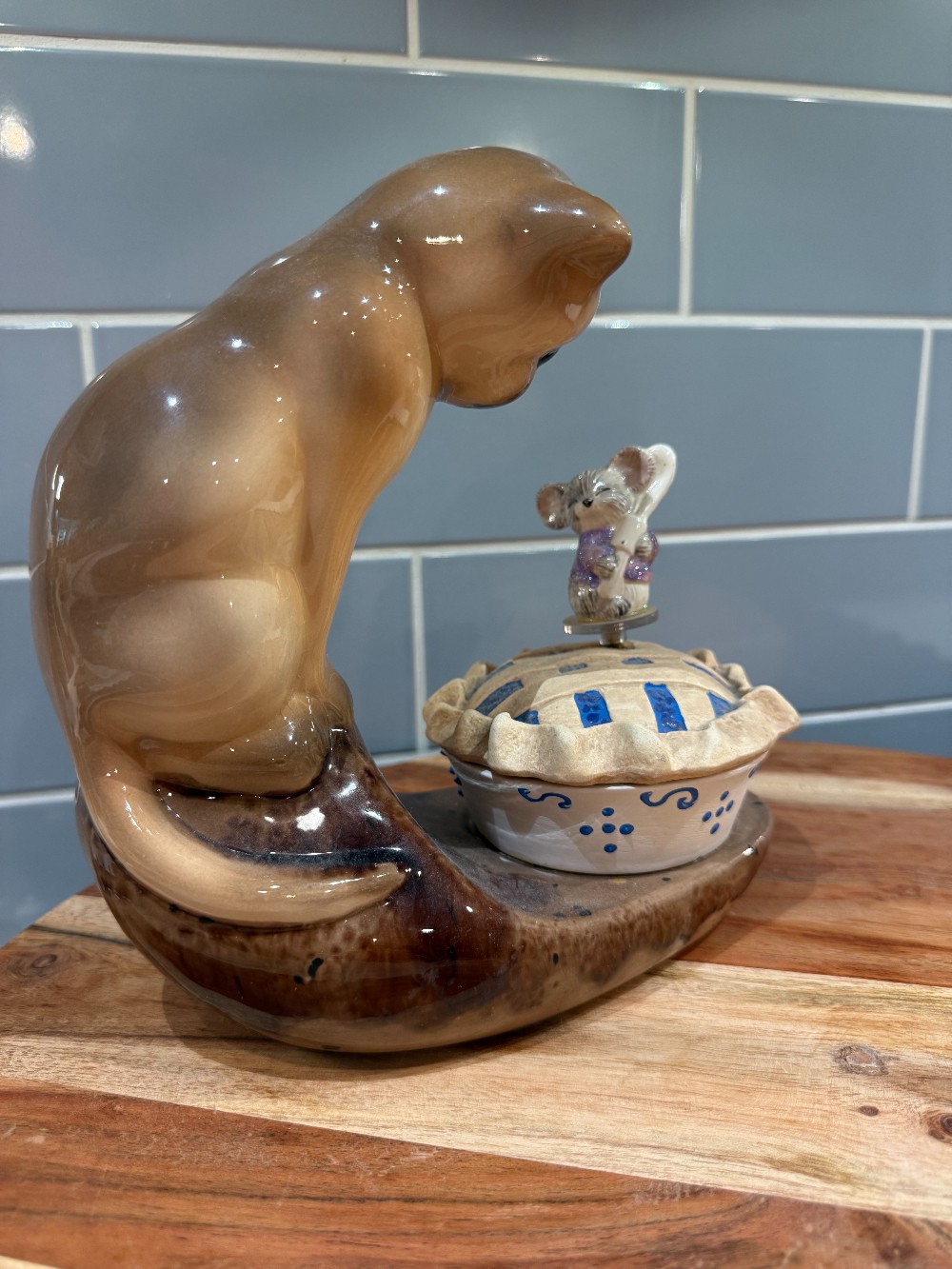 Vintage Ceramic Mechanical Music Box
