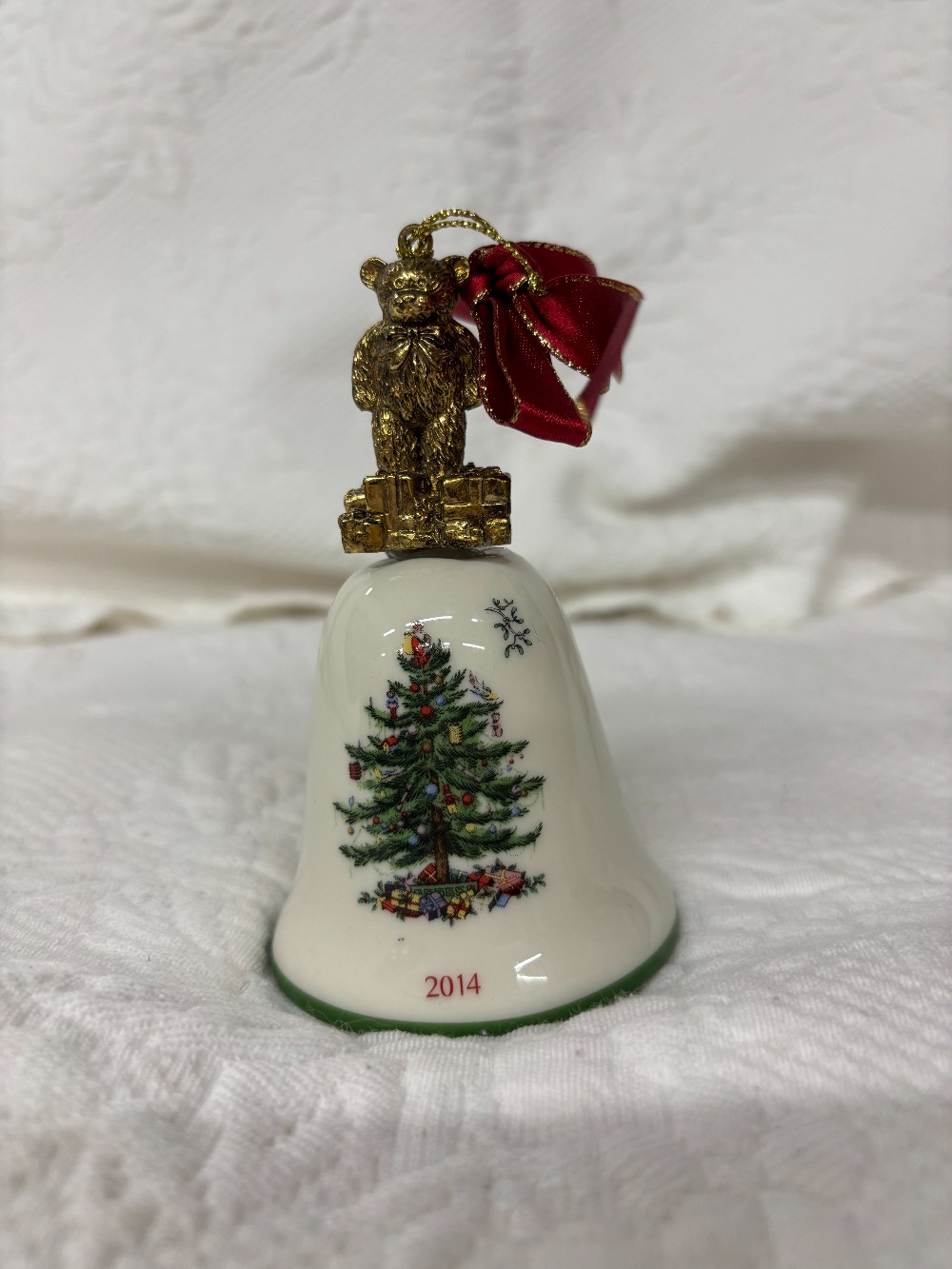 Spode Christmas bell 2014 w/teddy & red ribbon