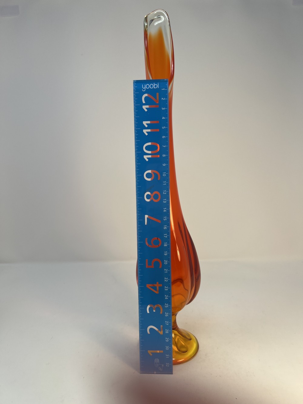 Vtg Viking 6 Petal Epic Persimmon Swung Vase