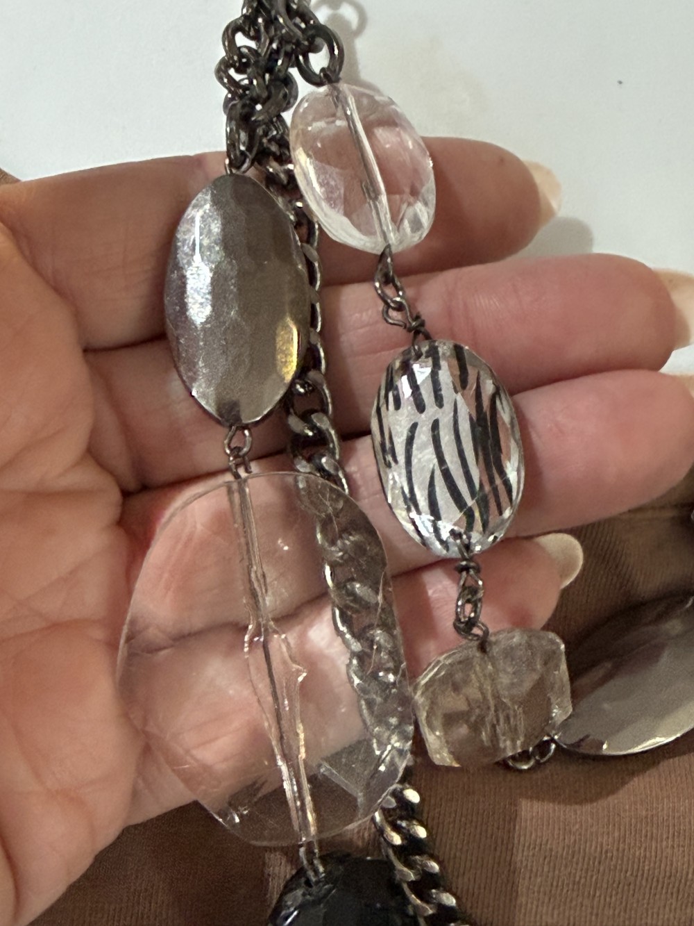 Necklace Chunky Blk & Zebra Bead Gunmetal Multi Strand
