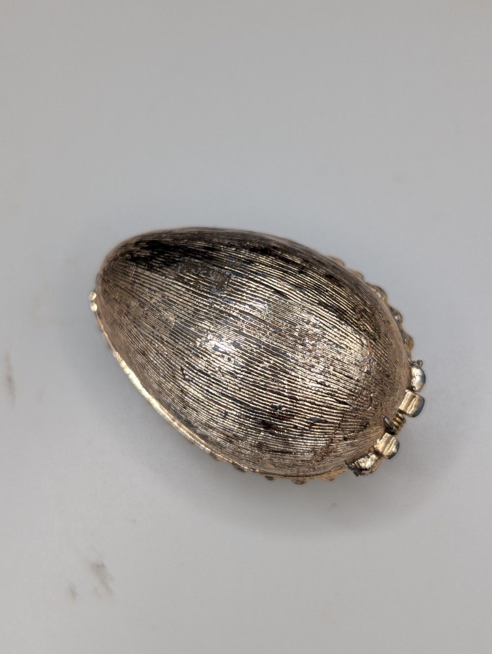Vtg faux pearl egg trinket box