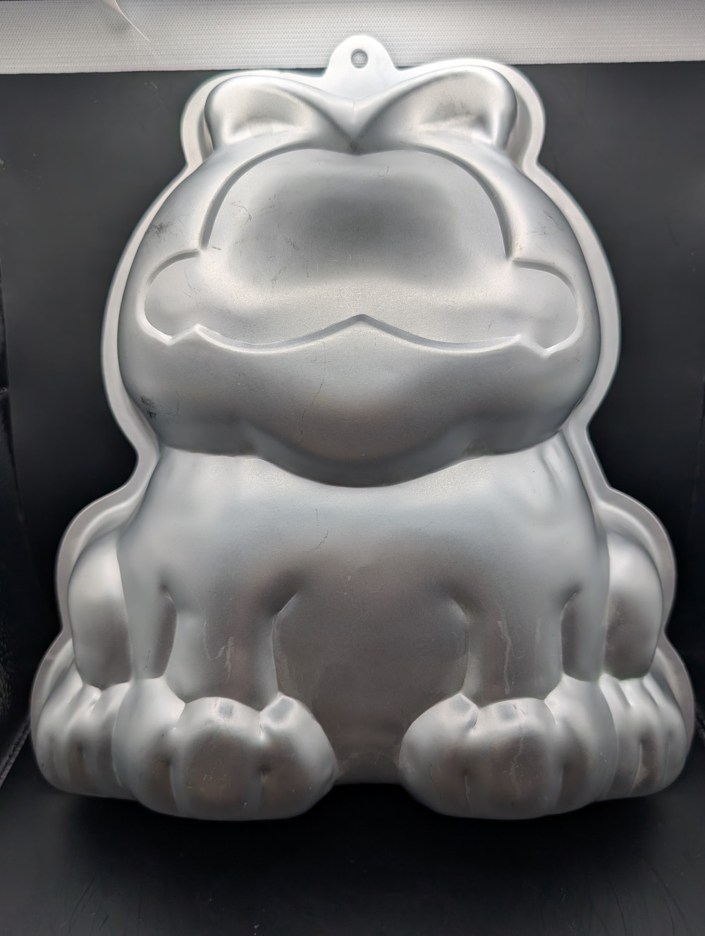 Vtg 1978 Garfield cake pan by Wilton