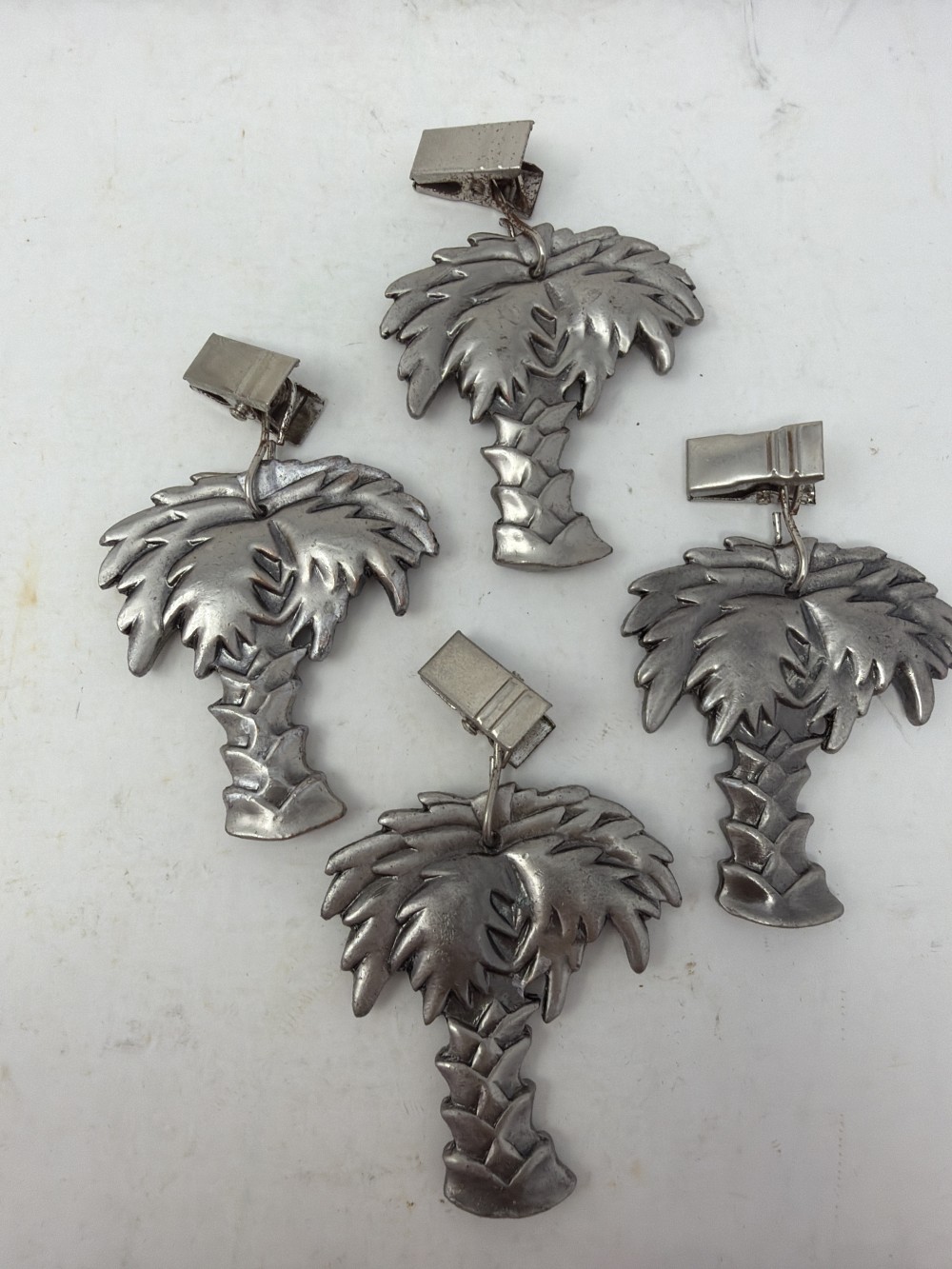 4 Pewter Palm Tree Clips