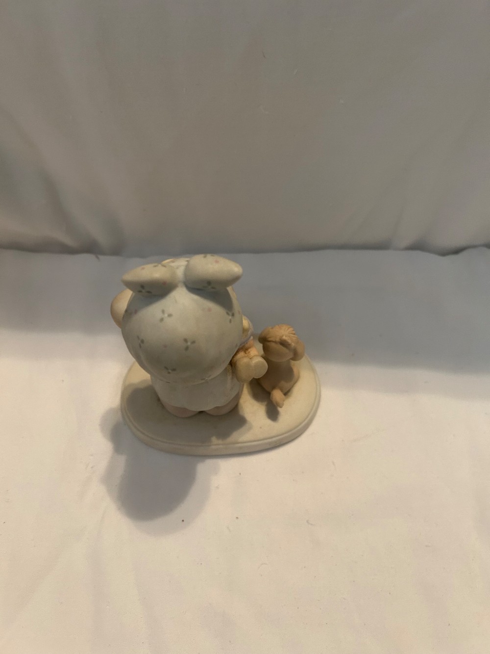 Vintage - Precious Moments figurine titled The Joy of the Lord is My Strength
