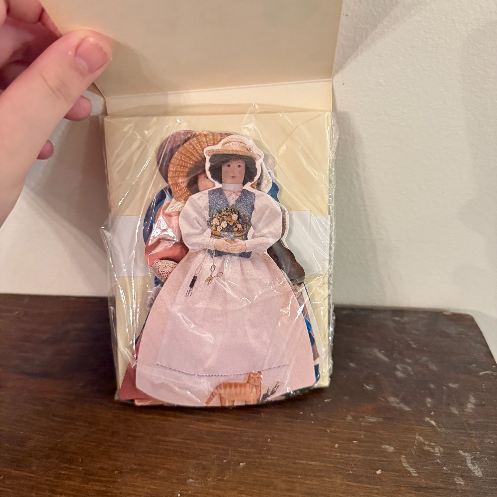 Hallmark Heirloom Dolls Note Card Collection, Sealed