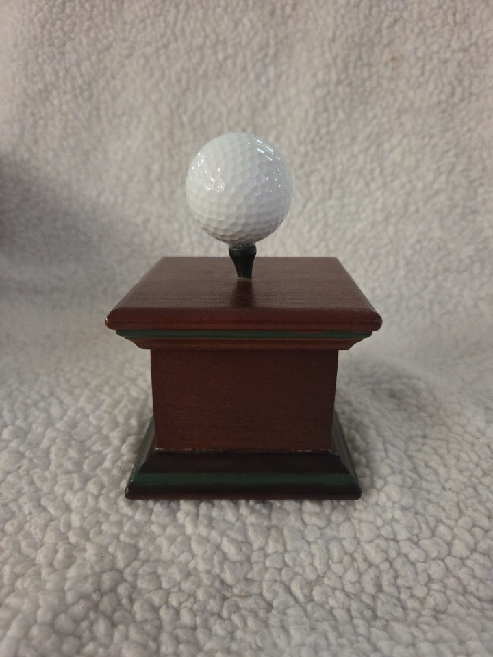 VTG Wooden Trinket Box Golf-themed