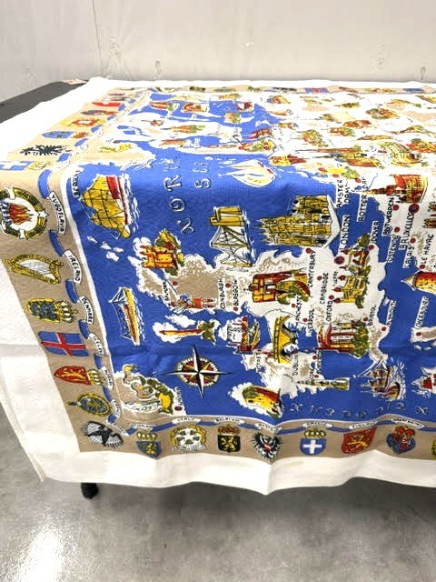 European Souvenir Tablecloth Multiple Countries Nice Quality Linen