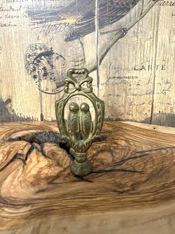 Early 1900s Brass Love  Birds Finial Lamp Accessory