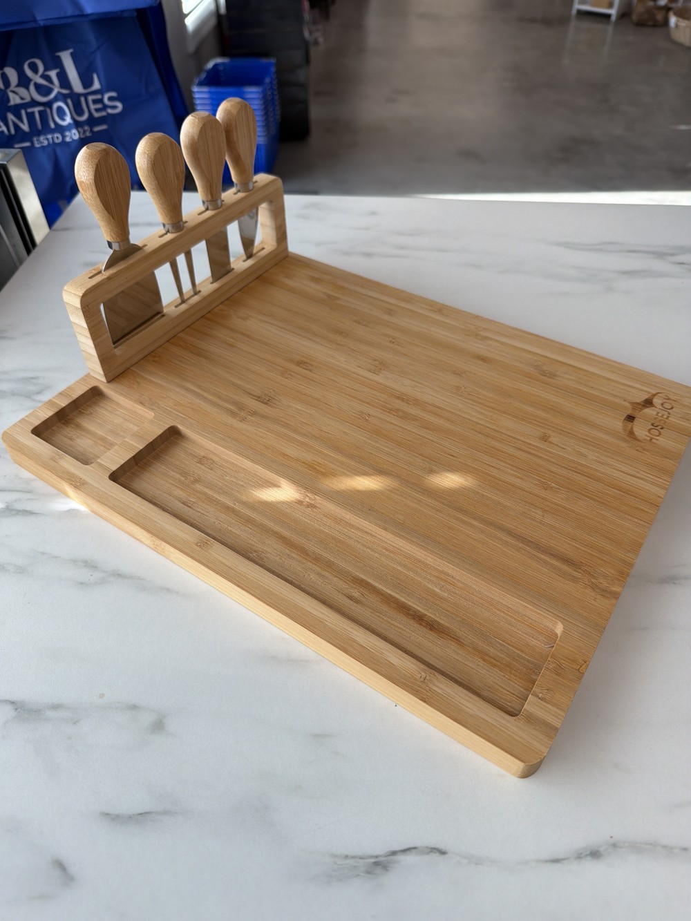 Natural bamboo cheese board set