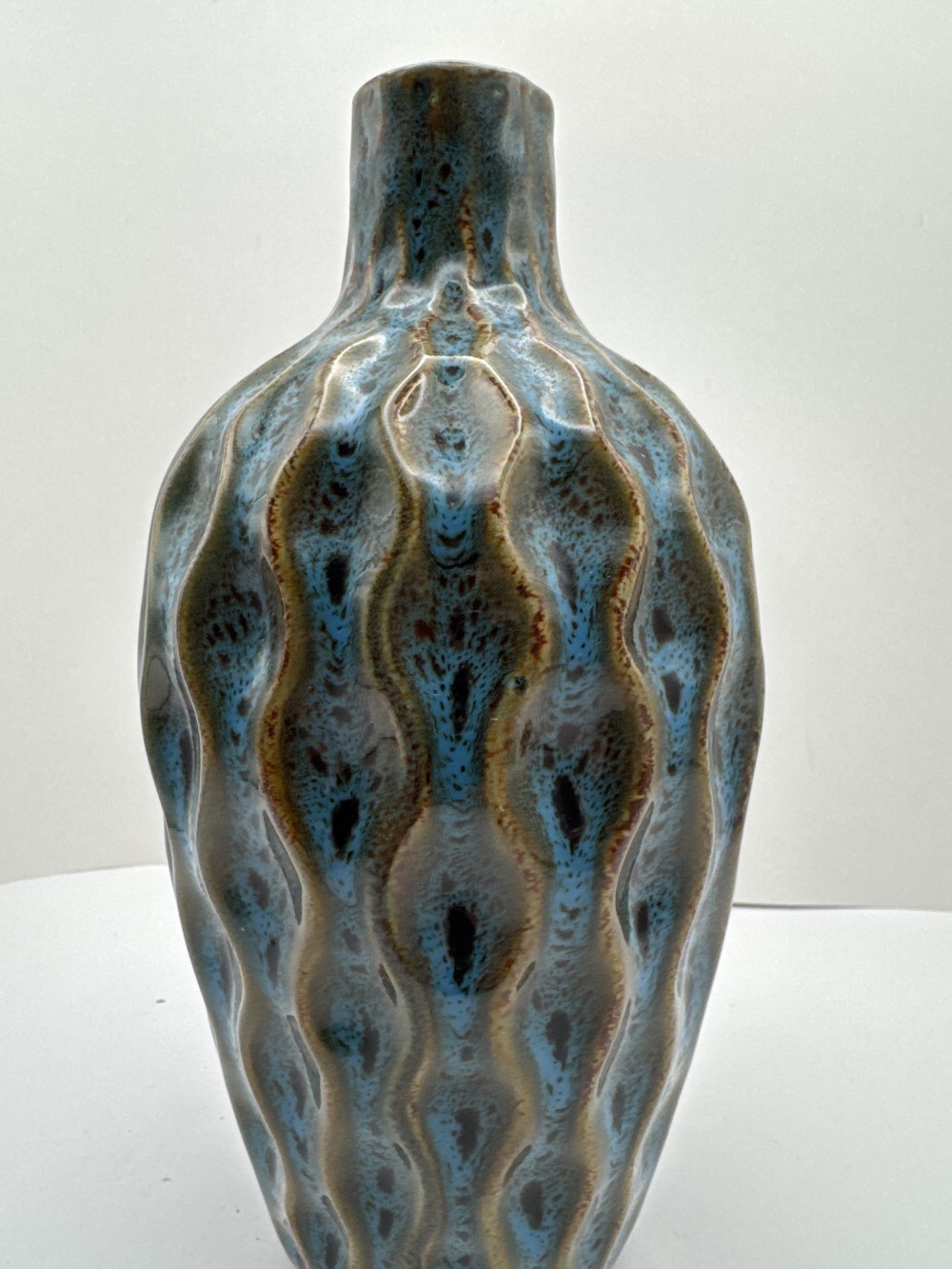 CERAMIC VASE, HONEYCOMB PATTERN,  TEAL, BLUE & GOLD
