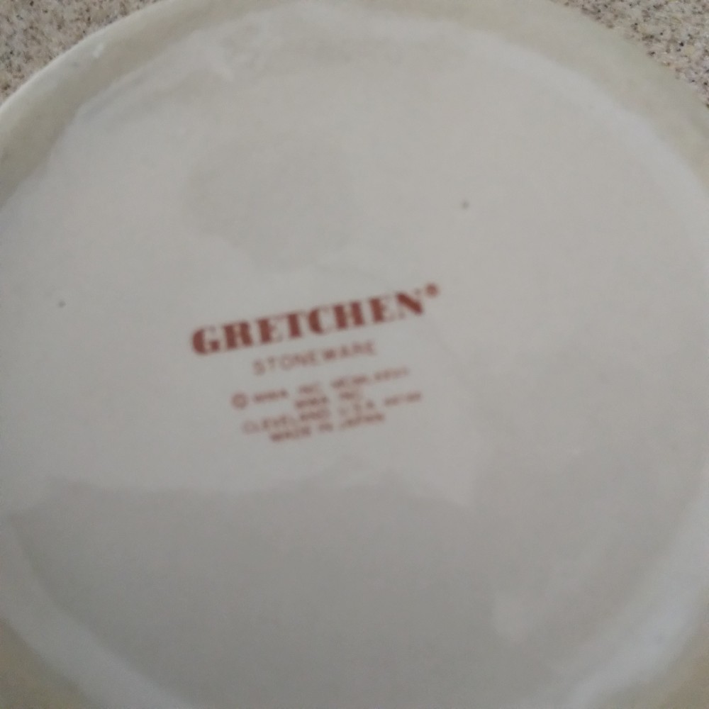 Gretchen Stoneware Trinket Box