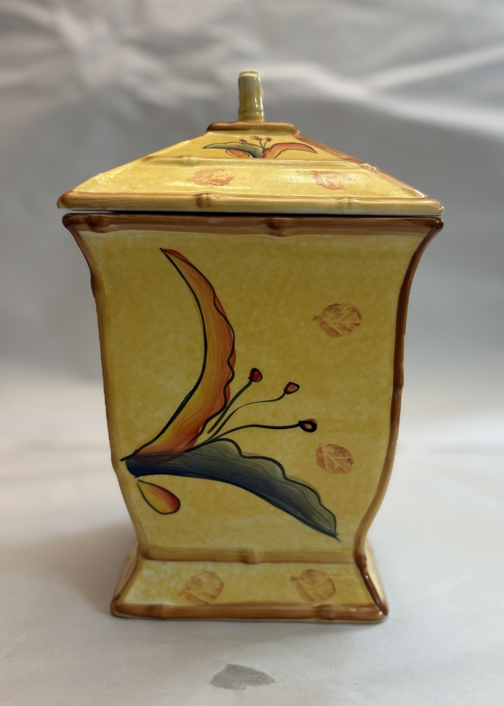 Vintage Bamboo Rooster Ceramic Kitchen Canister with Lid