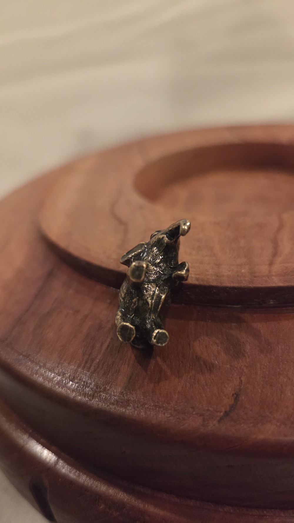 DO-1837 mini brass baby elephant