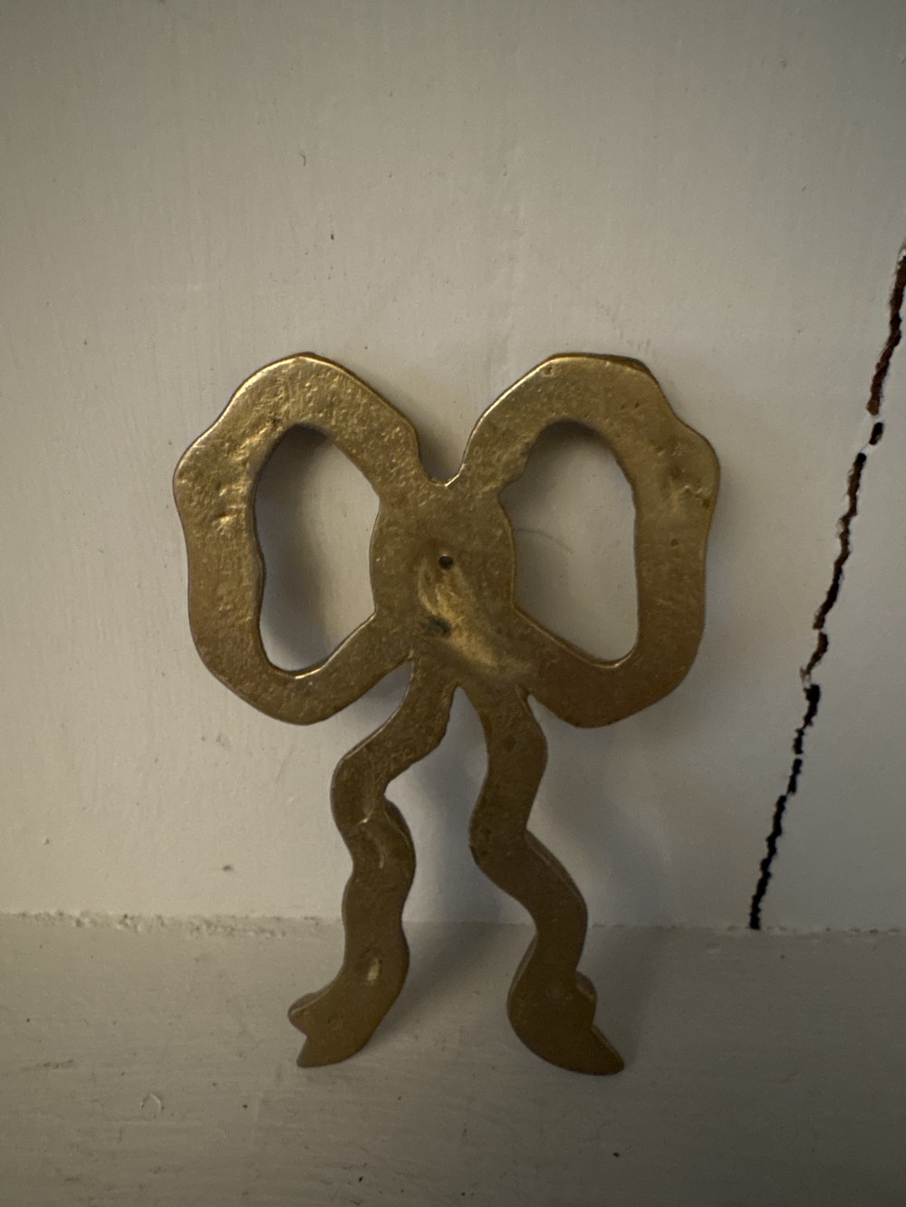 Solid Brass Bow Wall Plaque