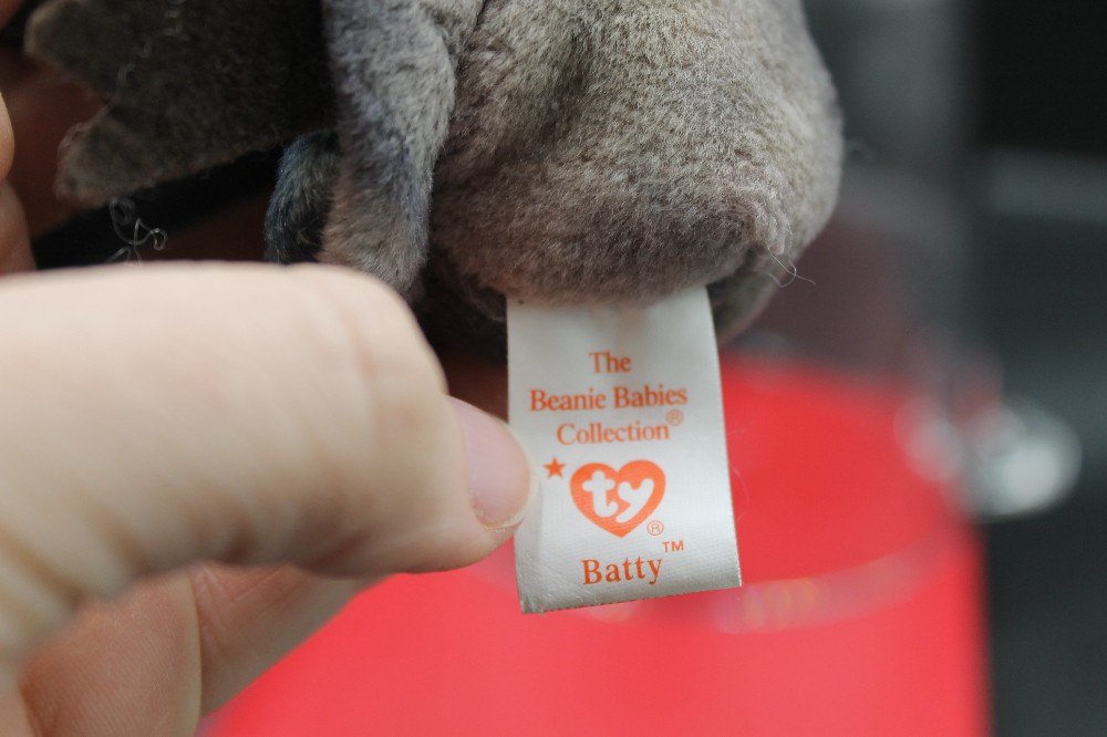 Beanie Baby VTG 1997 Batty the Bat