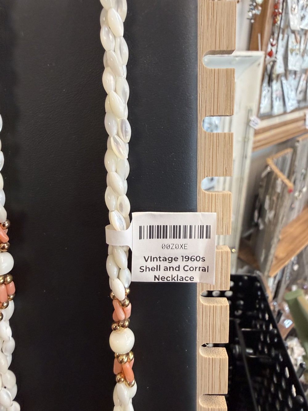 VIntage 1960s Shell and Corral Necklace