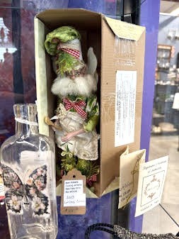 Mark Roberts Kitchen Elf Pixie Doll Cooking with Herbs