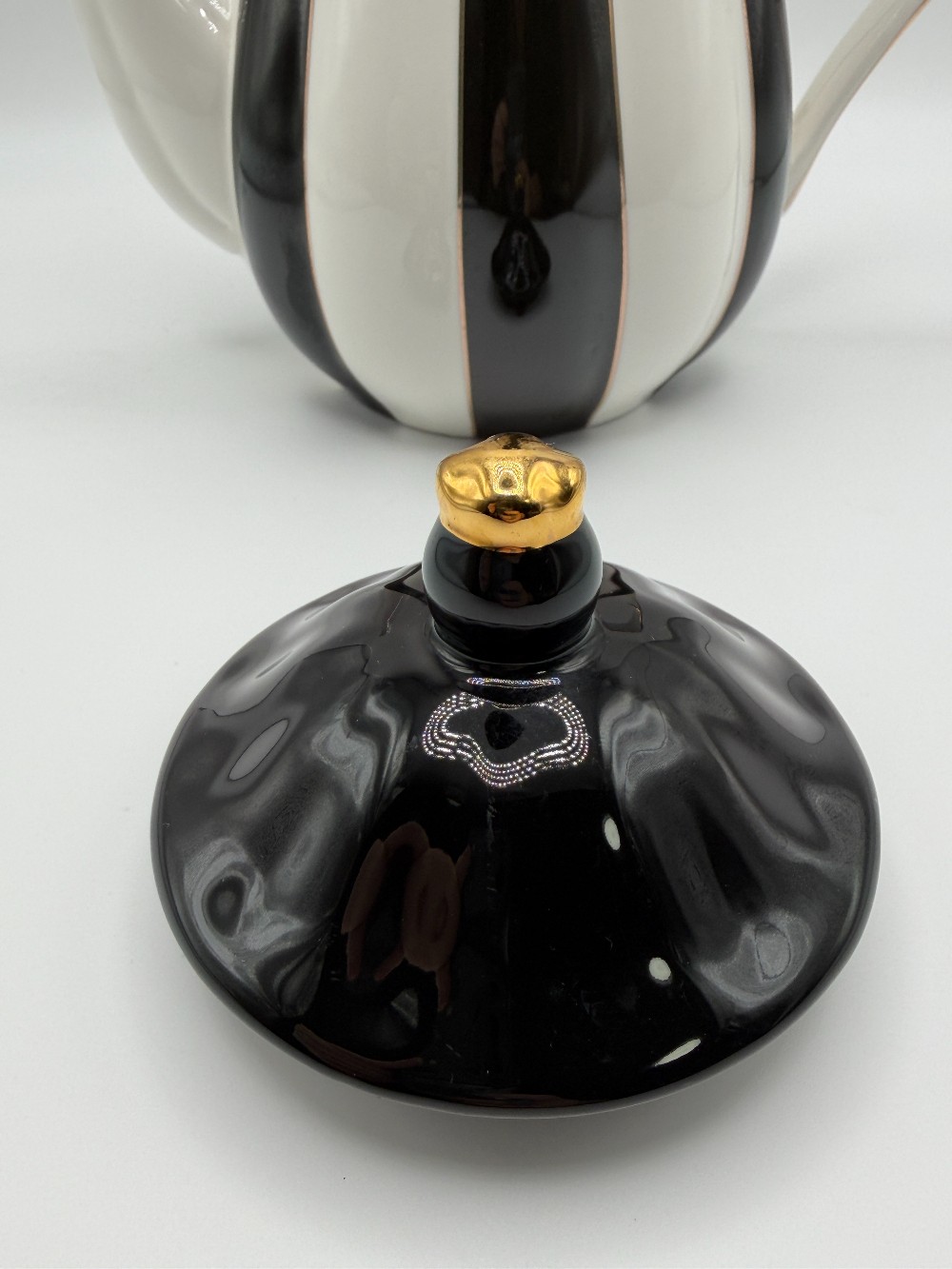 Grace Teaware Black and White Striped Scallop Porcelain Teapot