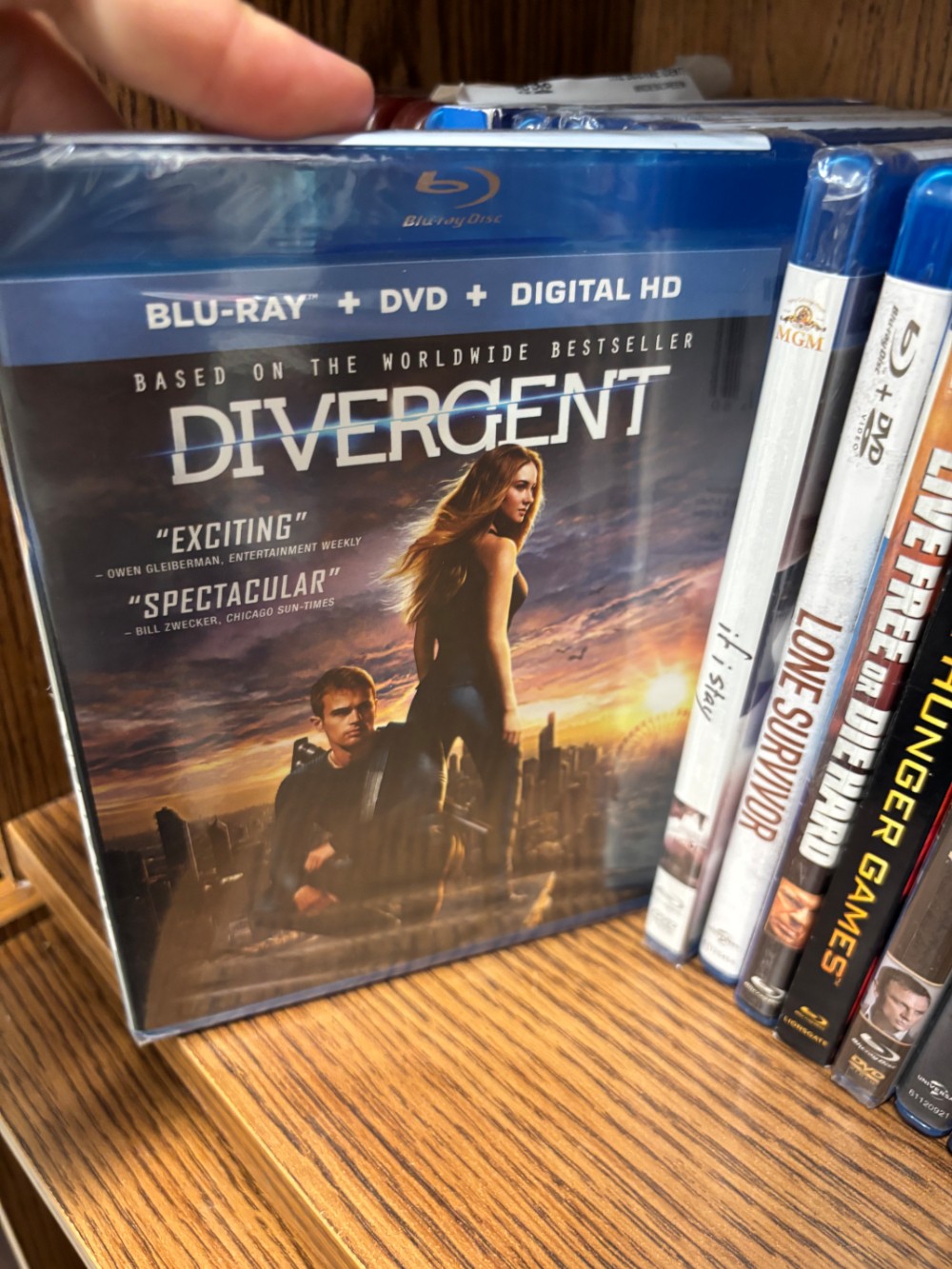 Blu-ray Movie Divergent Shailene Woodley Theo James New Sealed