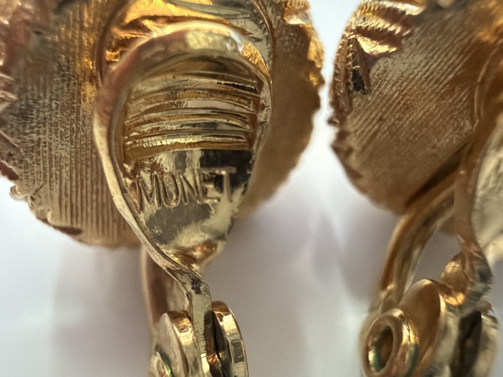 Vintage Monet Bal D’Or Gold Tone Filigree Clip-On Earrings
