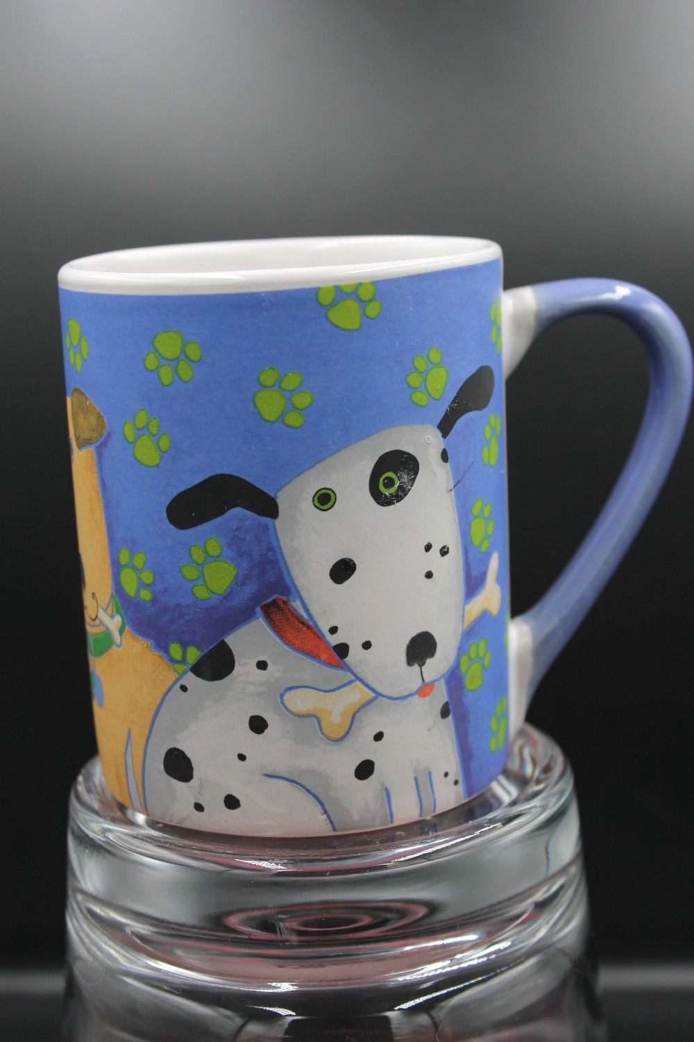 2006 Mug with dogs by Gibson