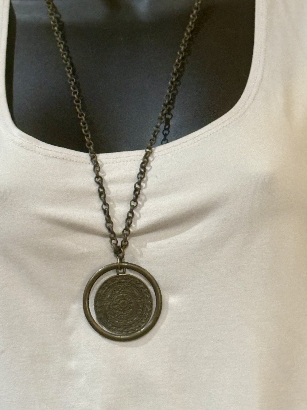 Necklace - Bronze Patterned Medallion & Chain