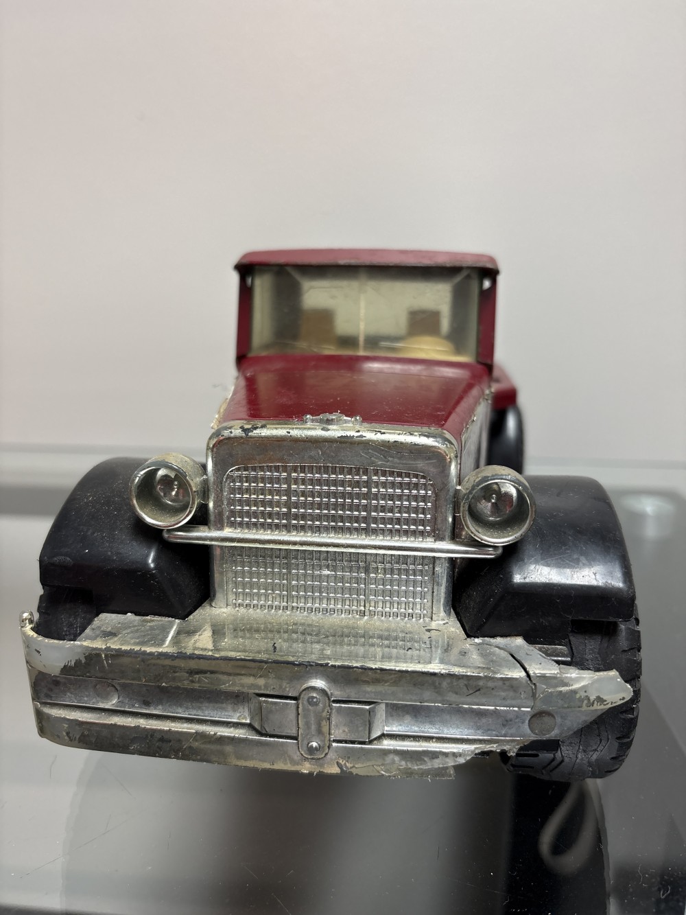 Nylint Delivery Service Truck Red some damage As-is