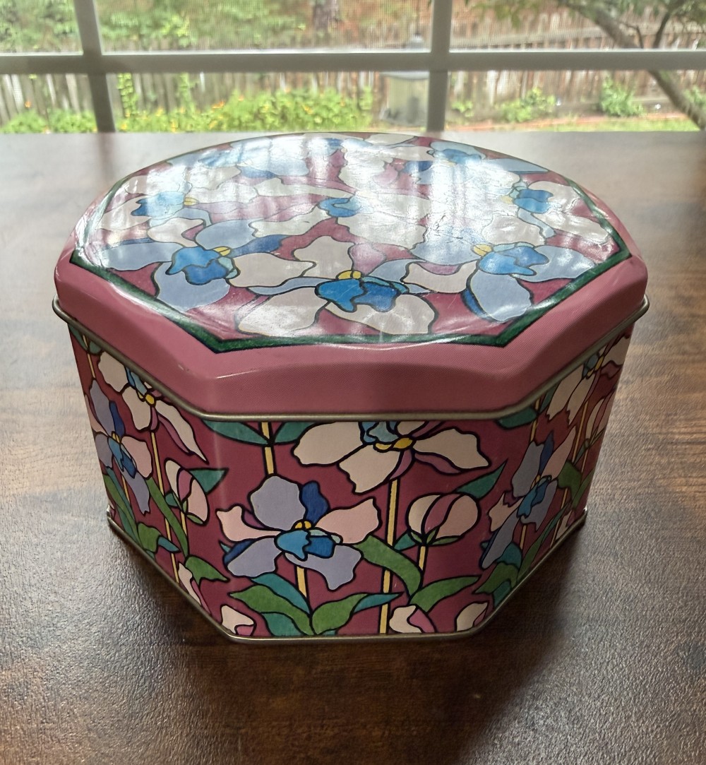 Vintage floral tin