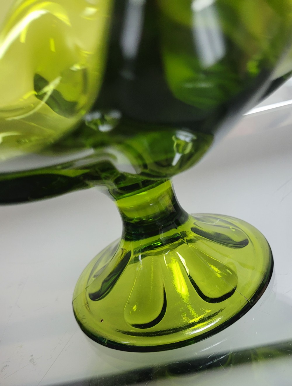 VTG 1964 Viking Glass 1434 Six Finger Compote Avocado