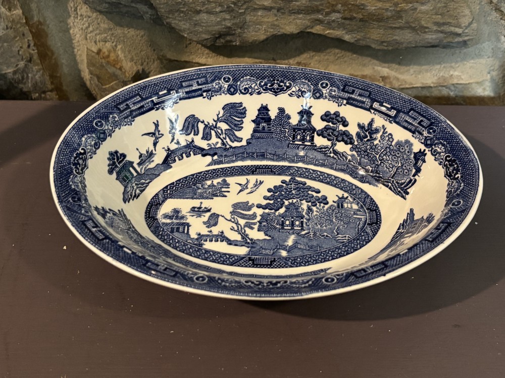 Blue Willow Serving Bowl Oval Vegetable Dish Vintage Johnson Brotherd