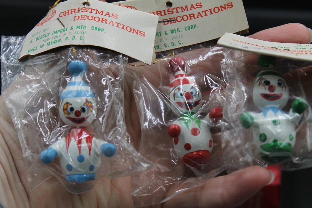 Vtg NOSWT 1970s S.Berger Import wooden clown ornament