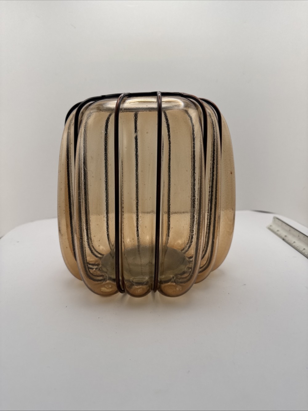 AMBER GLASS OVAL/COPPER BANDS