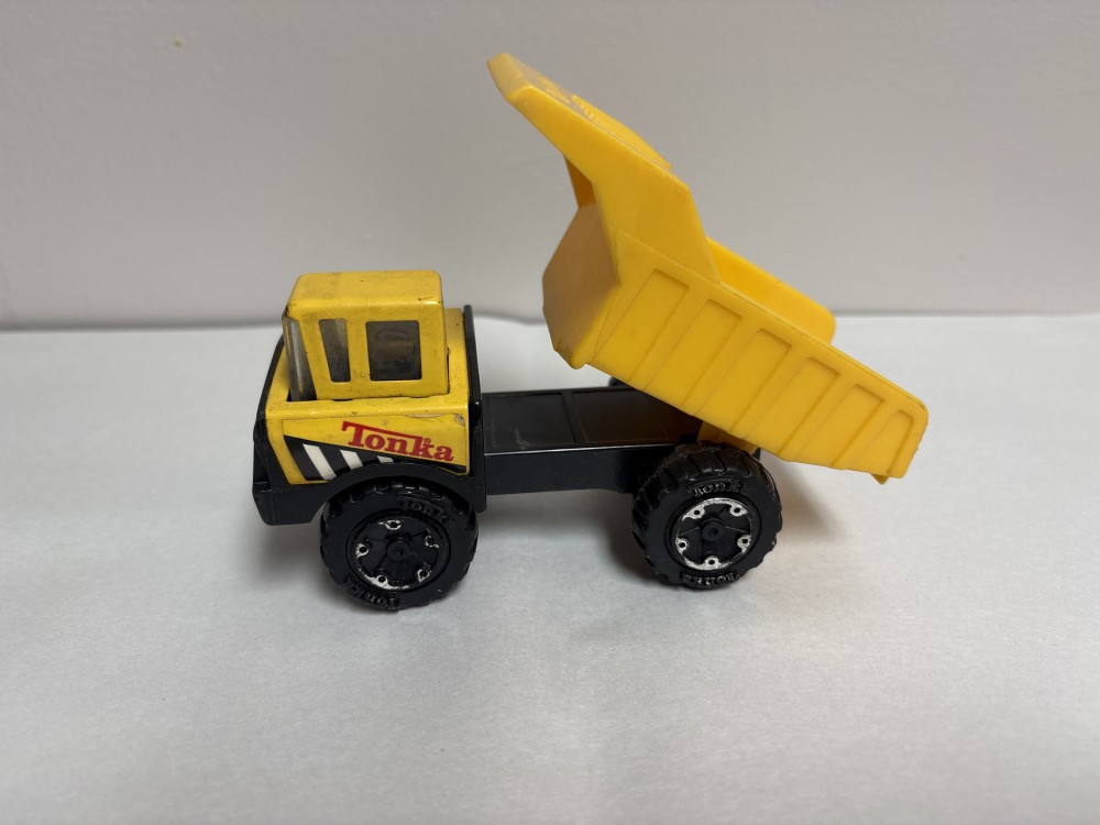Tonka Dump Truck Approx 5 inches As-is