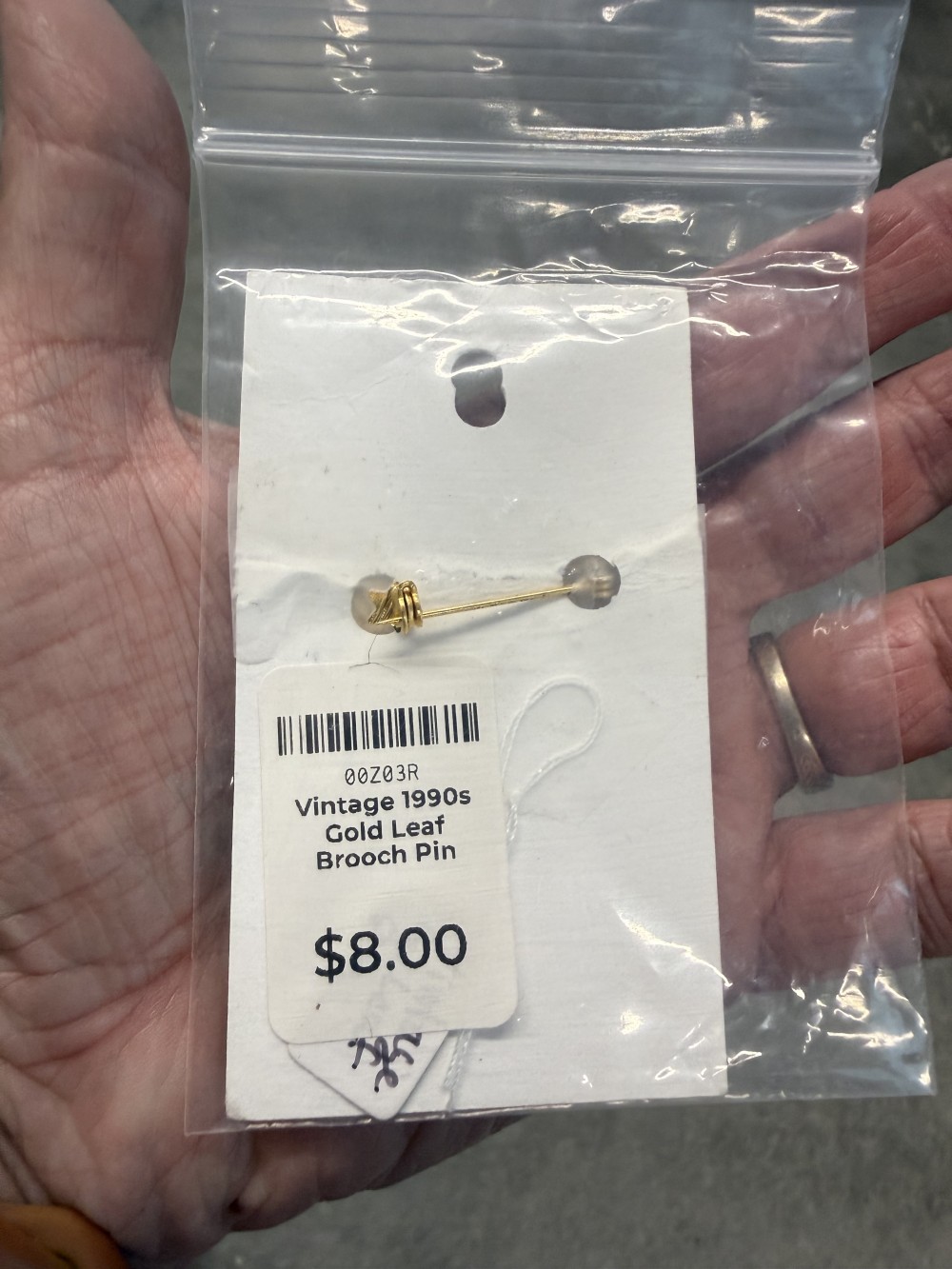 Vintage 1990s Gold Leaf Brooch Pin