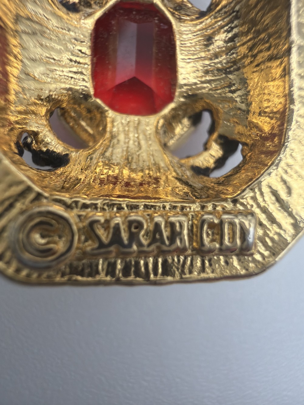Vtg Sarah Coventry Ruby Red Glass Pendant Necklace