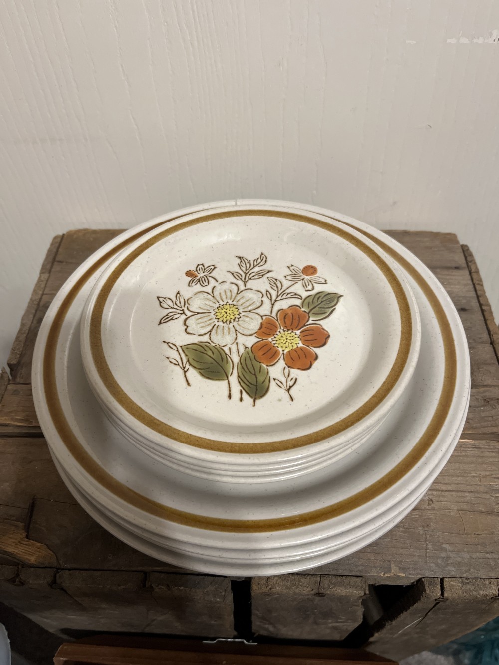 1970s Retro Stoneware bread plate