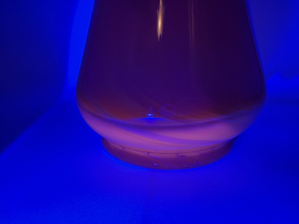 L.E. Smith Smoothie Bittersweet Slag Swung Vase