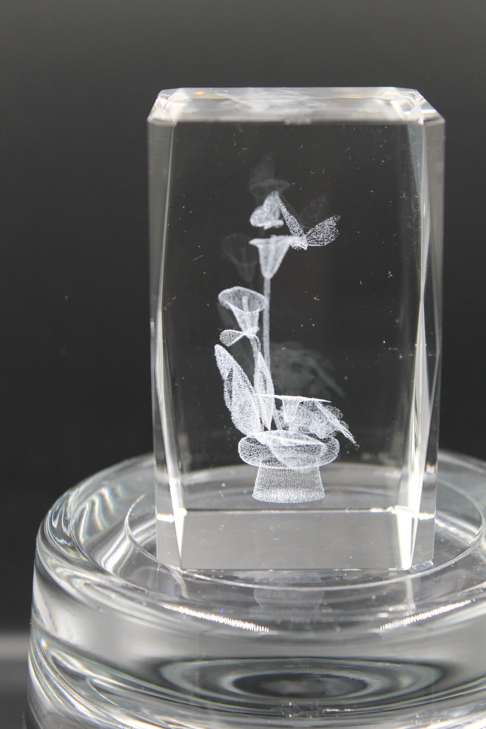 3D laser-etched crystal paperweight, lily/butterfly