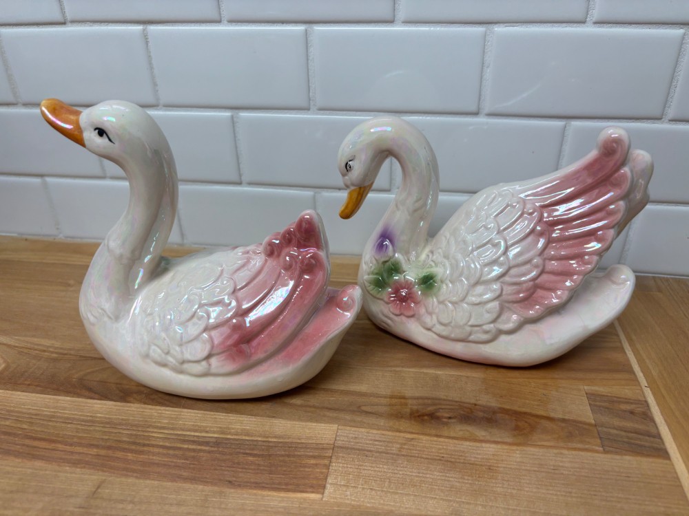 Swan Figurines Ceramic Pair Iridescent Pink Lustre Floral Cottage Decor