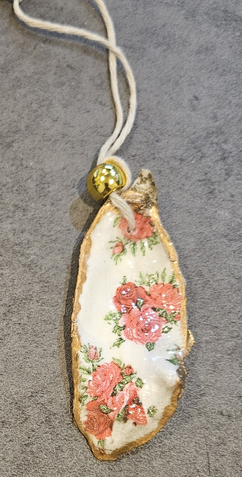 Rose oyster shell