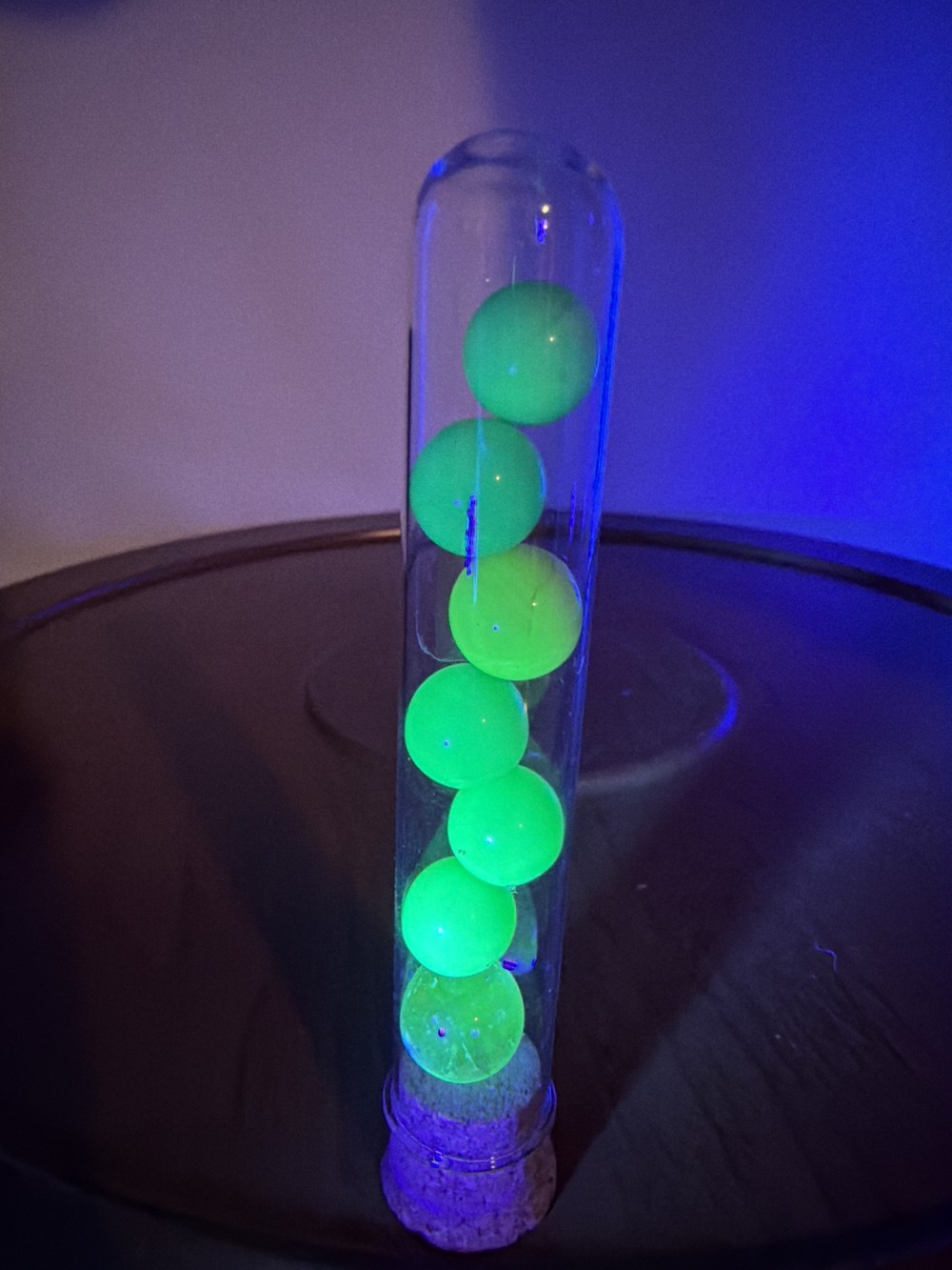 7 Uranium Glowing Marbles