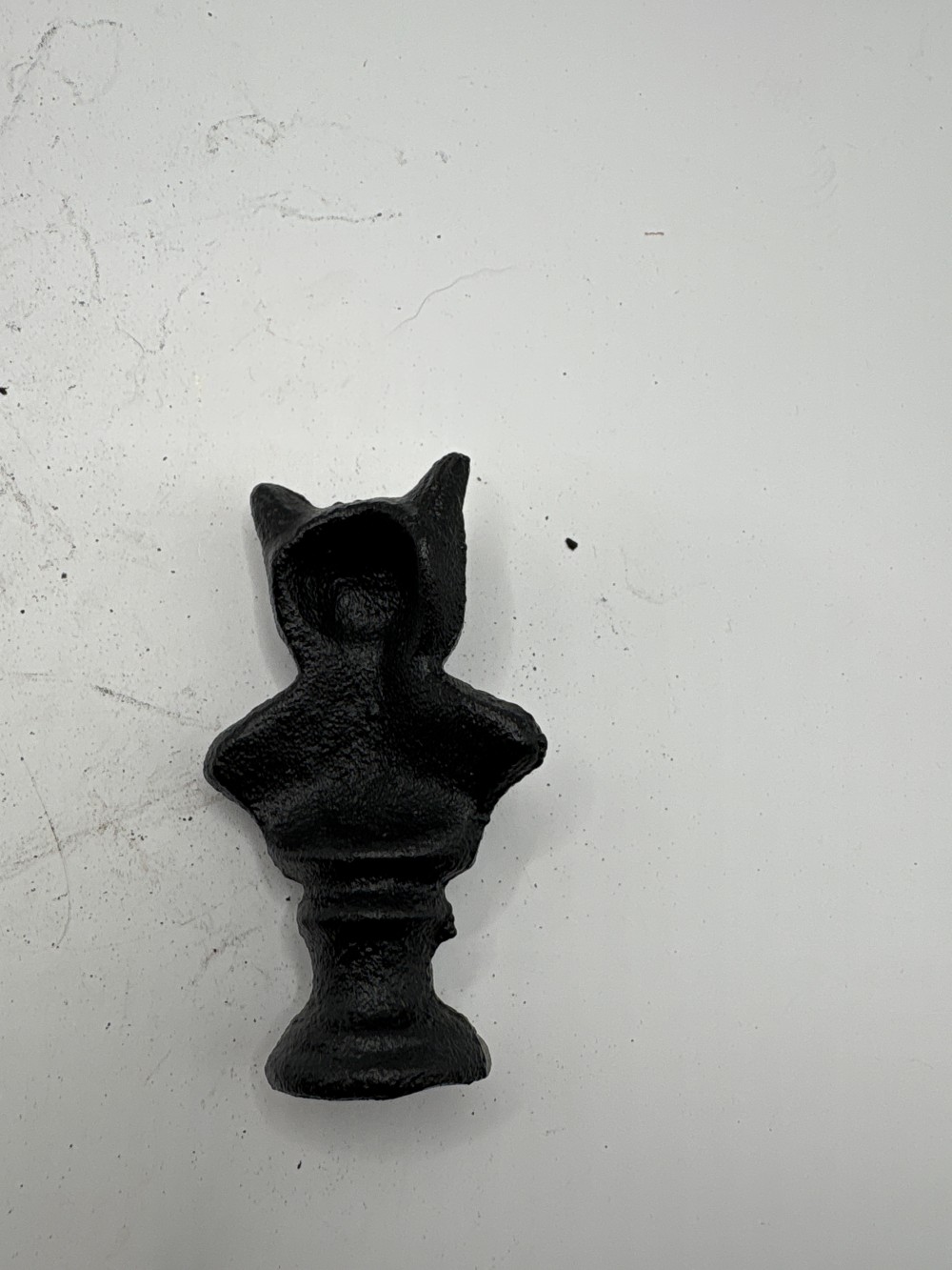 Cast Iron Cat Bust ~3.25 inch H x 1.5 inch W