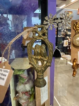 Early 1900s Brass Love  Birds Finial Lamp Accessory