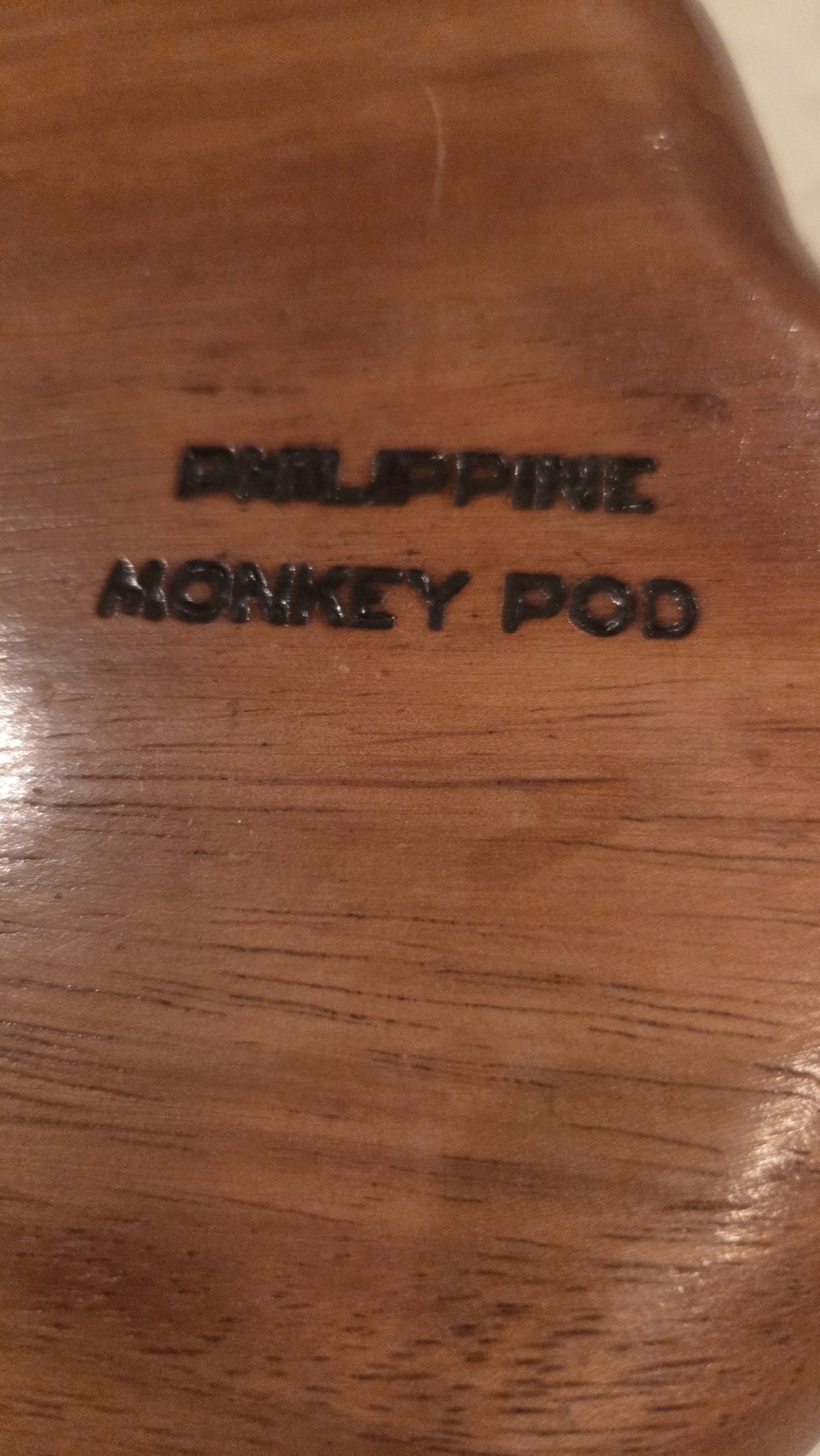 KP-397 vtg divided monkeypod dish