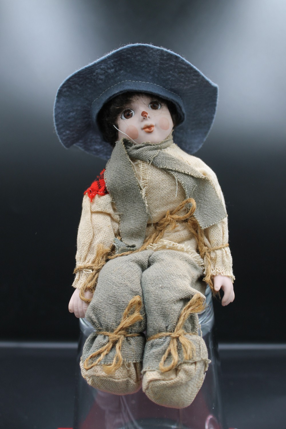 Vtg House of Lloyd SCARECROW SAMMY Christmas Around the World doll